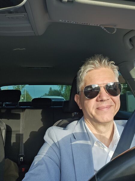 Transport privat - transfer aeroport - sofer personal