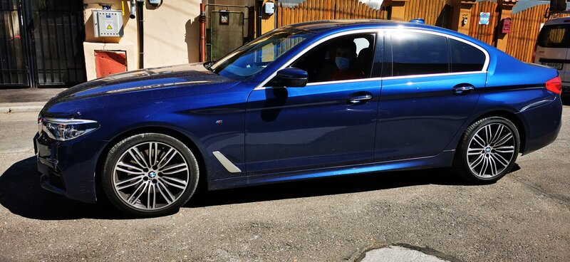 Transport privat - transfer aeroport - sofer personal